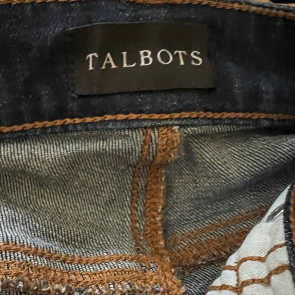 Talbots size 6 straight leg cropped jeans. Excellent condition - Picture 6 of 6